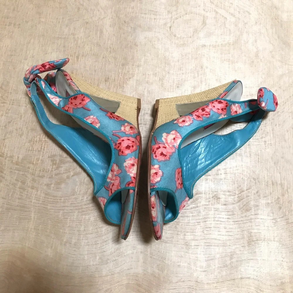 Betsey Johnson Foster Blue Pink Floral Sandals